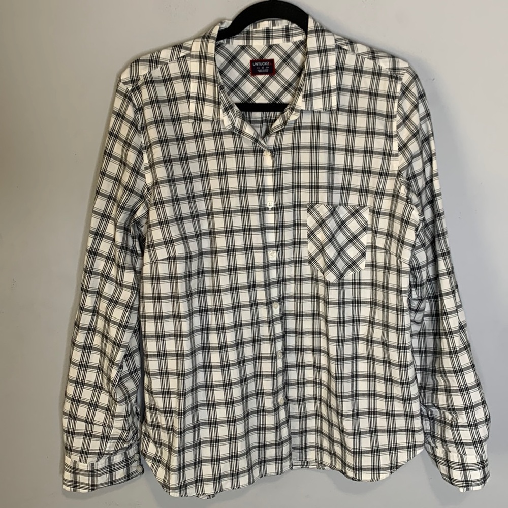 Untuckit black white check plaid button down shirt 12